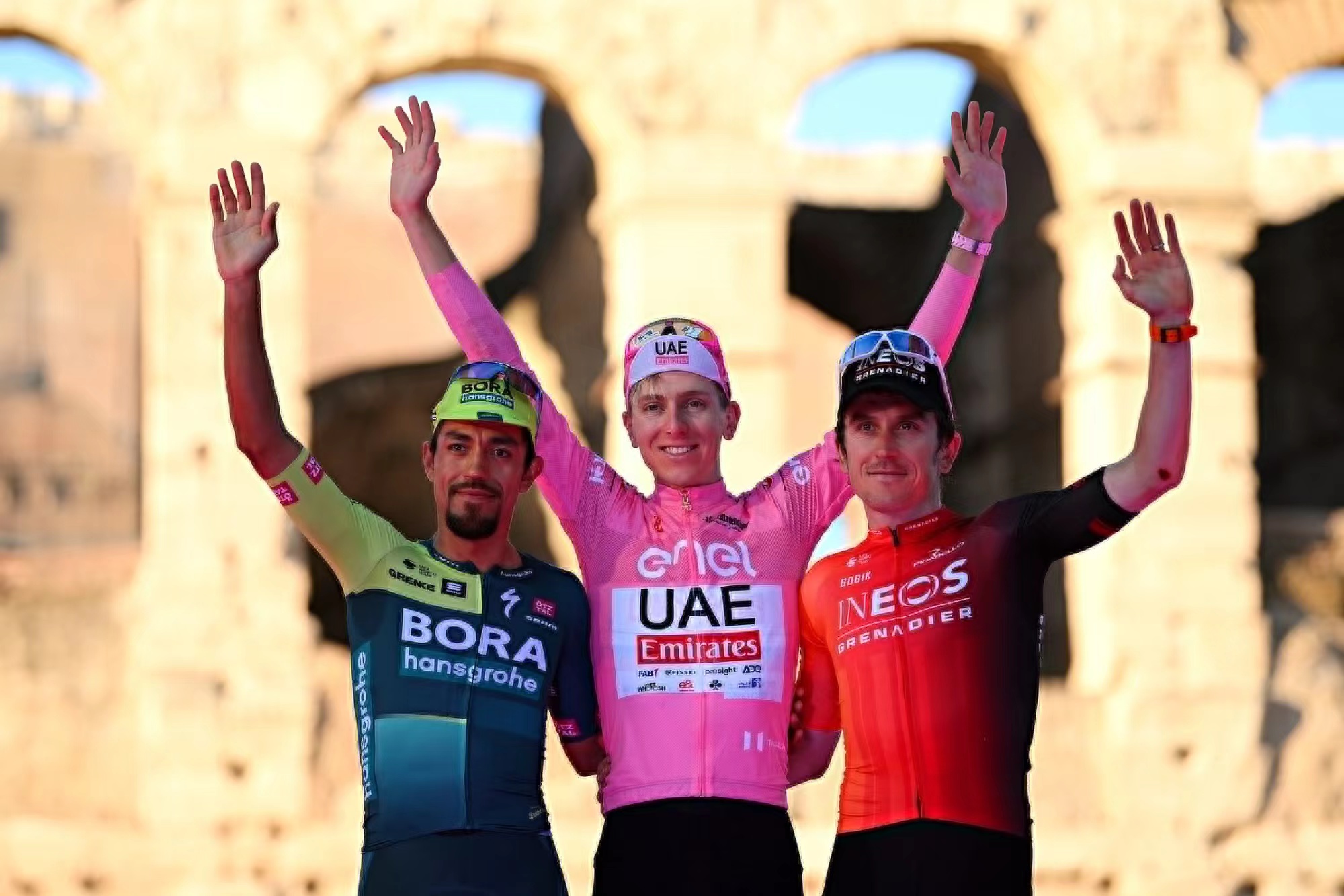 Il Giro d'Italia si è concluso con successo, Pogačar ha vinto il campionato